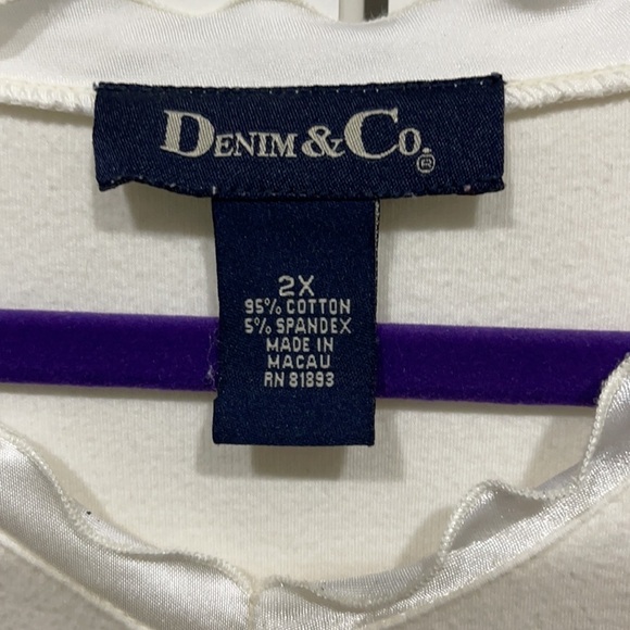 Denim & Co Long Sleeve Cream Top. See pictures for condition - Picture 2 of 5
